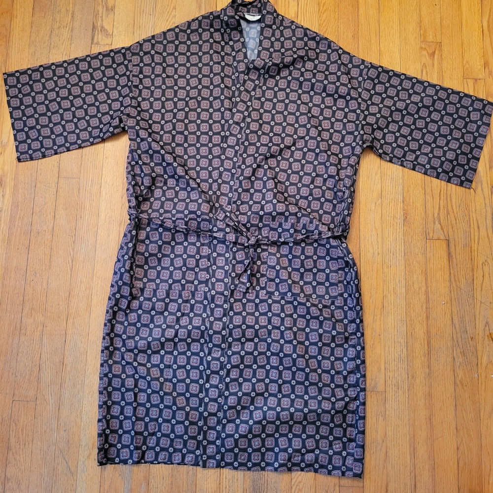 Bill Blass OS Robe Navy Blue Medallion Print Vintage USA Menswear Smoking Jacket